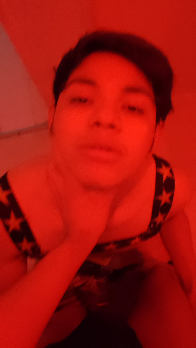 _______________________________________
Y otra vez no la pasamos muy excelente en #Departamento23 😉 y con su guapo anfitrión <a href="/ElioRuiz96/">Elio, el Zorro 🦊</a> 💋  no la piensen y vallan a pasarla rico en sus reuniones.
               ✨si hay foto hay video✨
_______________________________________