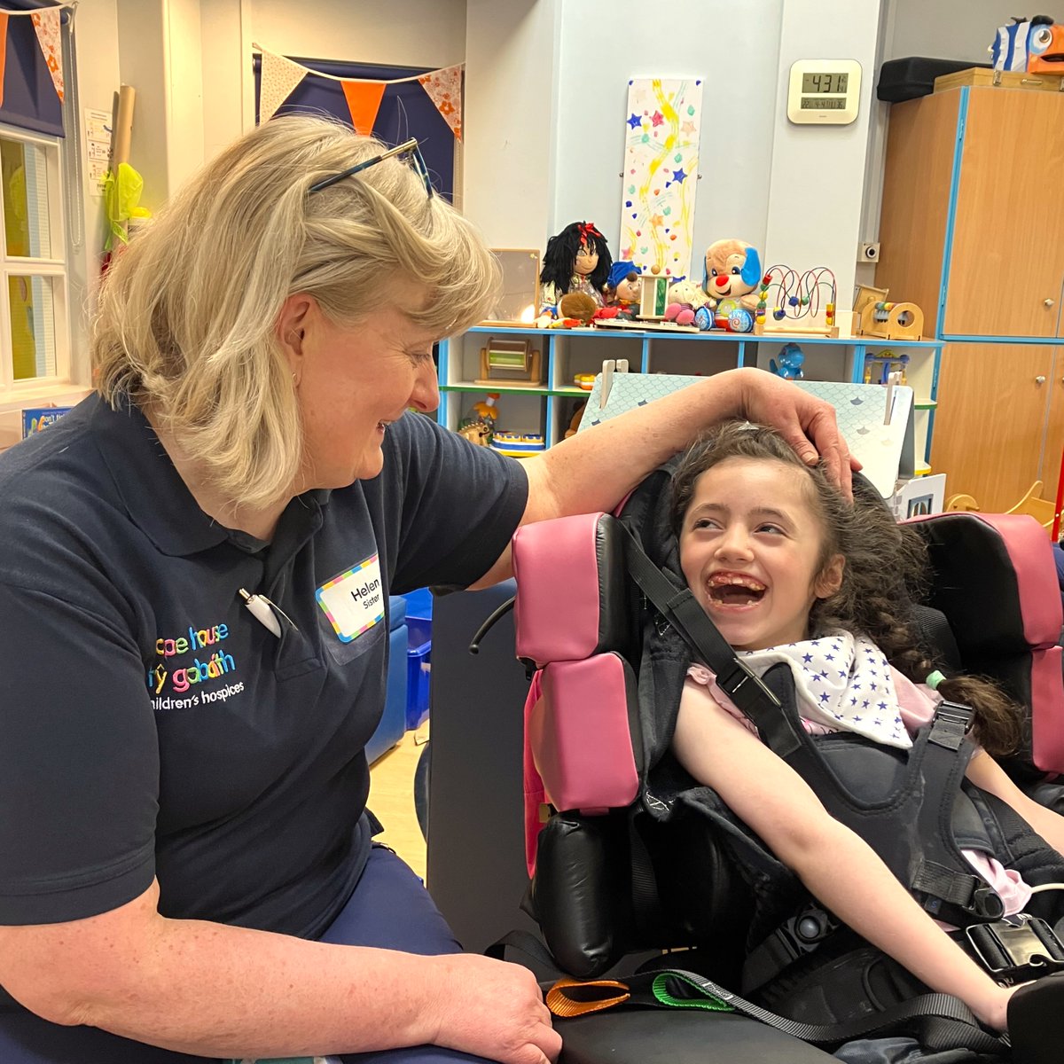 This beautiful moment between Sienna and Sister Helen is so precious 🥰
Our specialist hospice teams ensure care and fun go hand-in-hand and that children's experiences are comfortable and unique during their respite care stays ❤️

#HopeHouse #care #childrenshospice