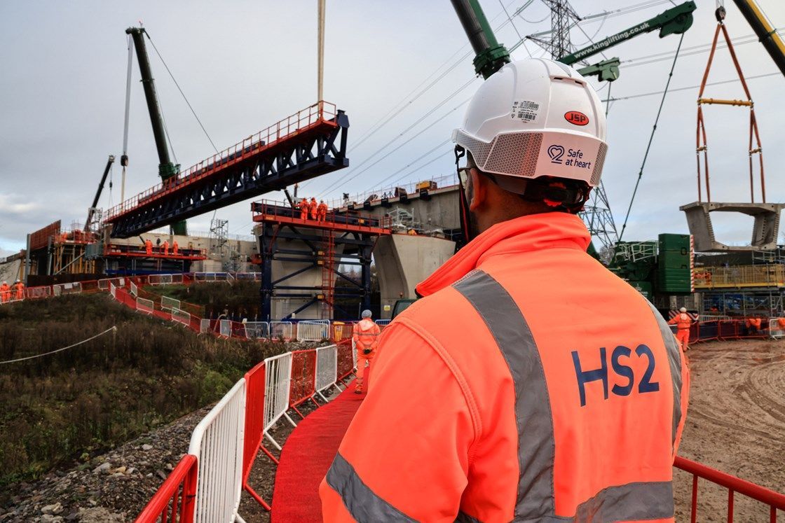 #HS2 civils contractors double their total spend with SMEs. rail-leaders.com/industry-news/…