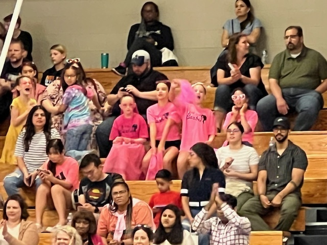 Looks like our Battle of the Books team aka The Book Barbies had a great time this weekend at their competition. Way to Go!