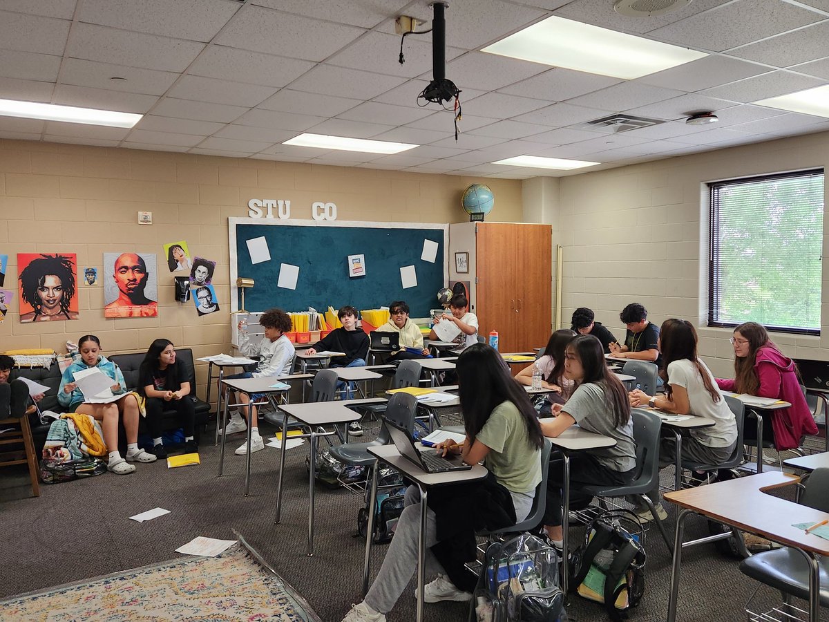 Targeted tutorials for US History where it's peer to peer learning! <a href="/kahlams/">Kahla Middle School</a> #EveryKnightEveryDay