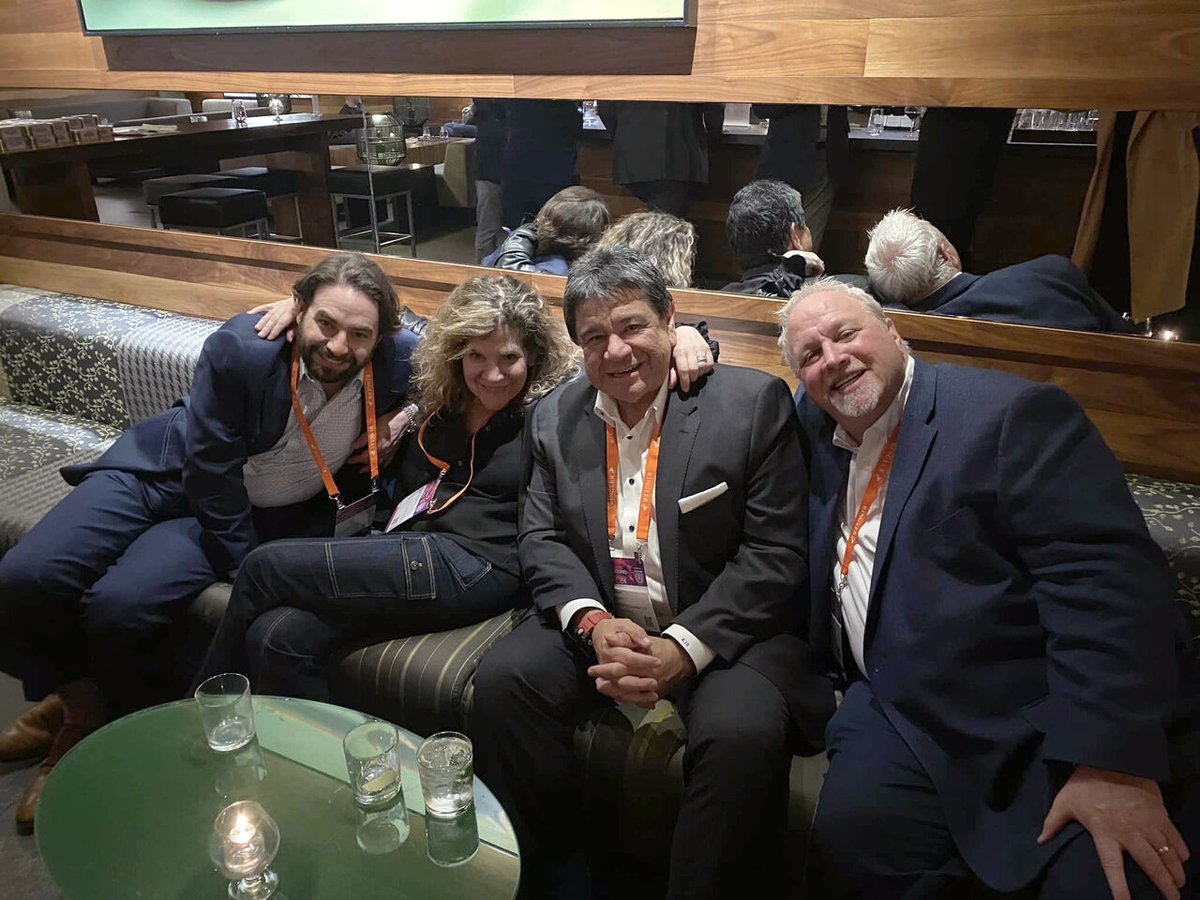 hinshaw's tweet image. Hinshaw was pleased to host a reception at the San Francisco @TheCLMalliance 2024 Annual Conference to connect with our valued clients over wine, hors d'oeuvres, and good company!

#CLM2024 #Insurance #ClaimsManagement #Litigation