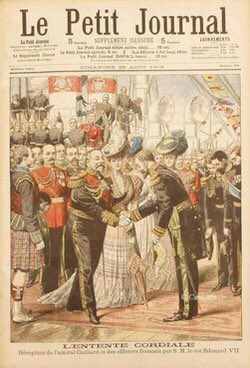 #EntenteCordiale120 Congratulations @scots_guards @ColdstreamGds @VernStokes Fab. occasion. In this day and age it’s important to celebrate those things that draw people together. (A wry smile moment at Buckingham Palace, though —Royal Salute, Present Arms! … Marseillaise” 😁)