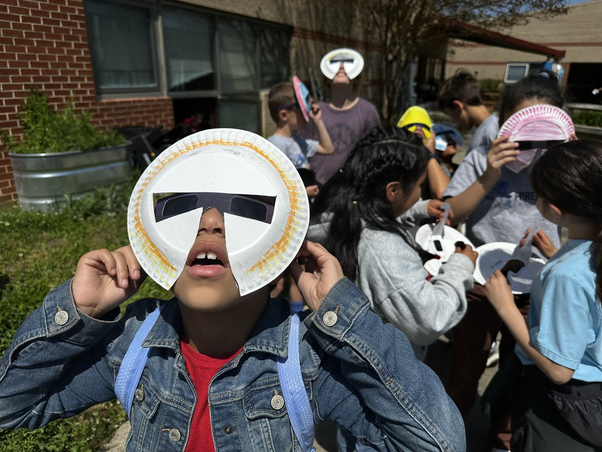 Jessica Campton tweet media