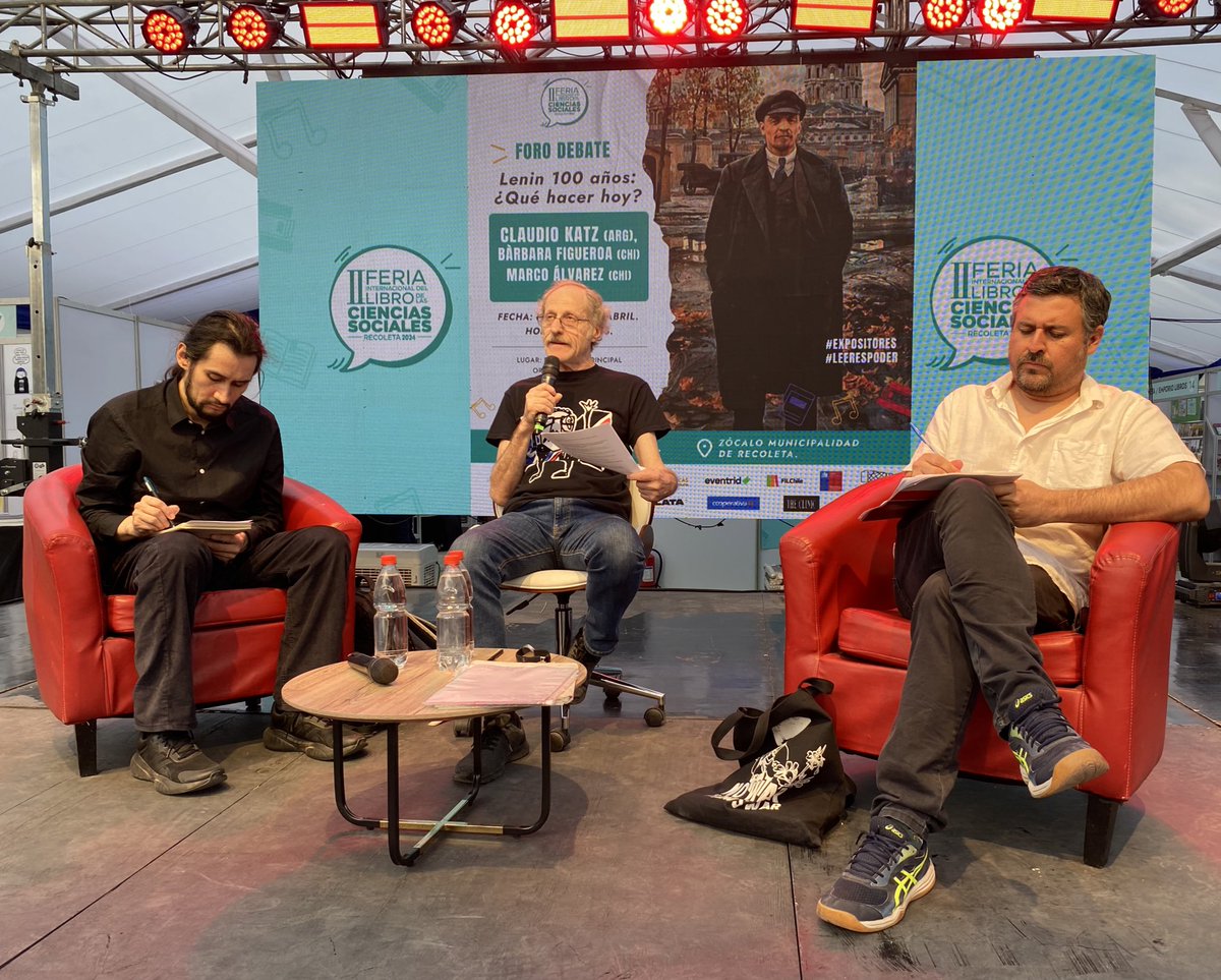 Foro debate: Lenin 100 años: ¿Qué hacer hoy? 🎤

#MarcoÁlvarez #ClaudioKatz #MaxConcha 

Transmisión en vivo: youtube.com/live/csDGz_JqR…

#LeerEsPoder #FILCS24