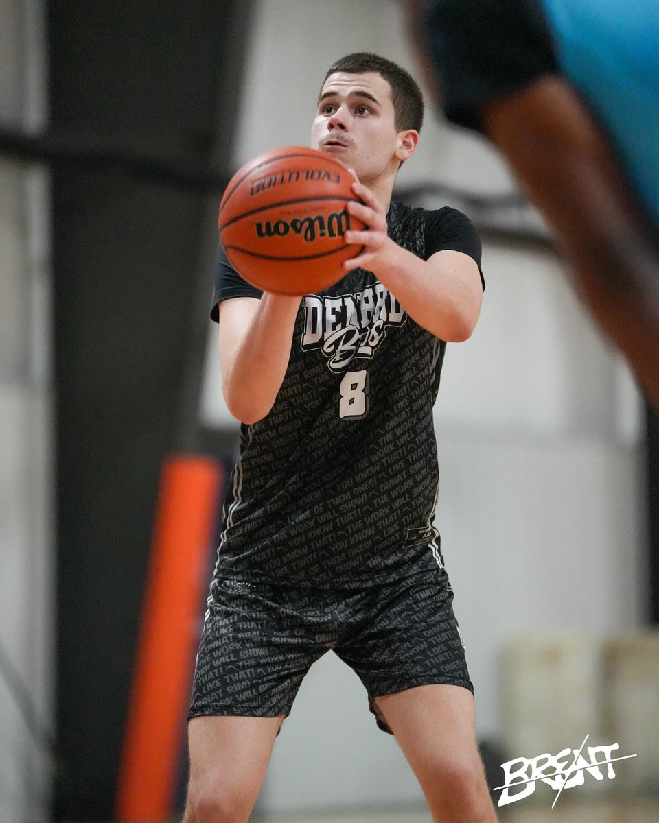 24’ Versatile Sniper 6’5 Gavin Van Wie @gavinvanwie was special this weekend scoring as high as 28 pts on 6 three-pointers. Also using his crafty skills in the post & transition. He is that player that every mid-major needs true zone buster that can guard on the perimeter &…