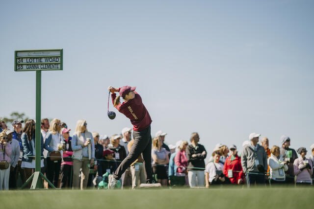 Lottie Woad tweet media