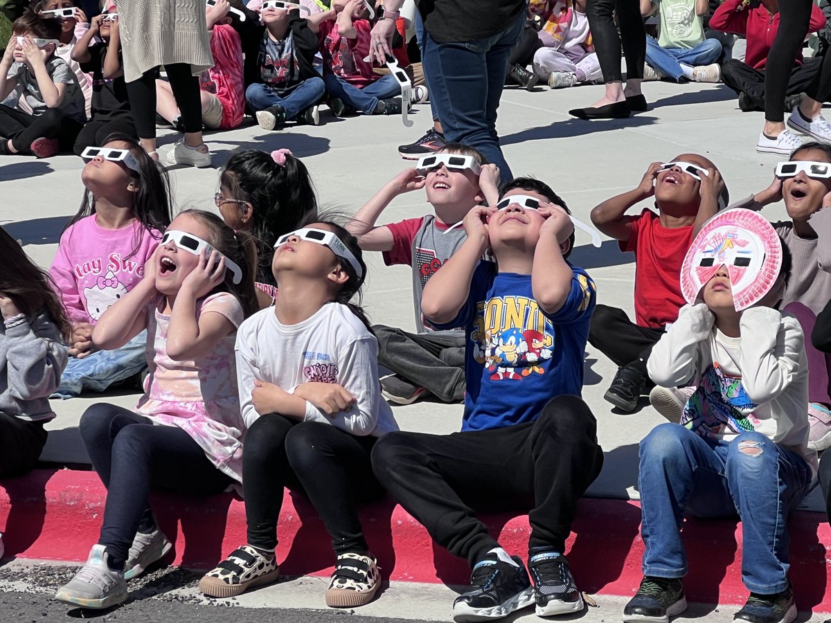 Indian Prairie 204 (@ipsd204) on Twitter photo Students at <a href="/mustangpride204/">McCarty Elementary</a> and throughout the district participated in our Solar Eclipse Watch party today. We were fortunate the weather cooperated and the students were able to experience this phenomenal event! <a href="/ATalley204/">ATalley204</a> Students at <a href="/mustangpride204/">McCarty Elementary</a> and throughout the district participated in our Solar Eclipse Watch party today. We were fortunate the weather cooperated and the students were able to experience this phenomenal event! <a href="/ATalley204/">ATalley204</a>