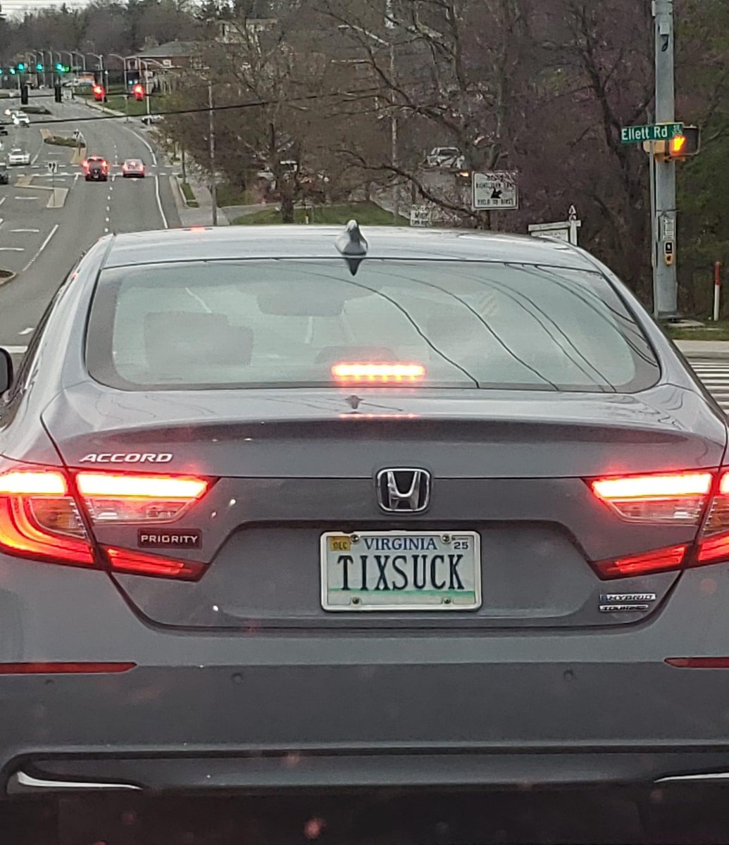 Not sure who you are, but can we be friends?  #ticks #vanityplate #Virginia