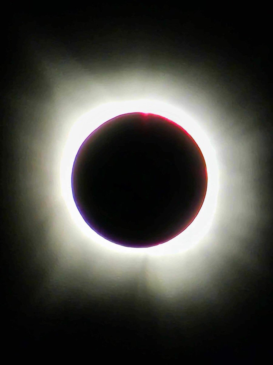 My brother in laws sick shot of the eclipse! Still didn’t do what my eyes saw justice. Otherworldly