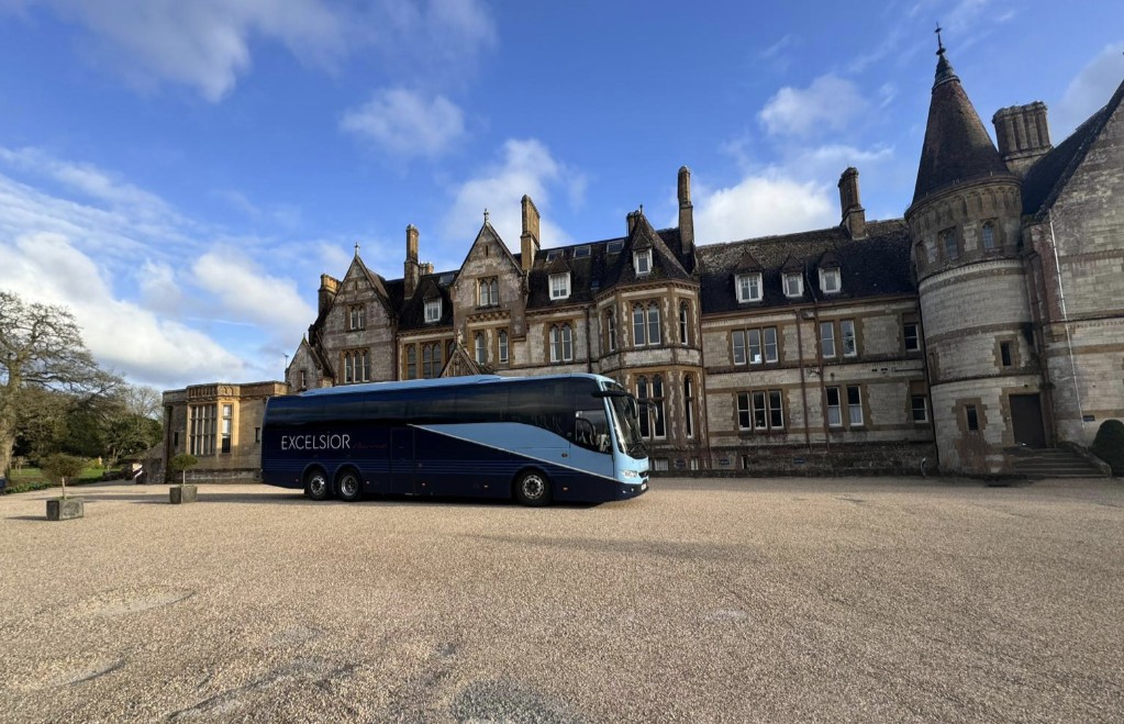 ExcelsiorCoach's tweet photo. The @ExcelsiorCoach photo of the week is fleet no: 5 taken on a recent trip to #Bath by @DorchTownFC official #team driver #JayL. Thank you for your great work #effortlesscoachhire https://t.co/tcEKYR8bLr