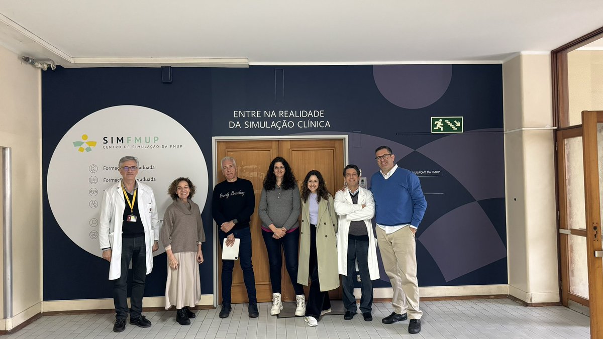 javieralmelabae's tweet photo. Punto y seguido en la estancia en @FMUPorto, como IPs del proyecto Erasmus+ #SurgicalCOM junto a @BeatrizFebrero y @tonioperezmanzano, en fase de creación de contenidos audiovisuales del entorno gamificado con IA para crear una app que mejorará la comunicación con el paciente https://t.co/YZHlNssooC