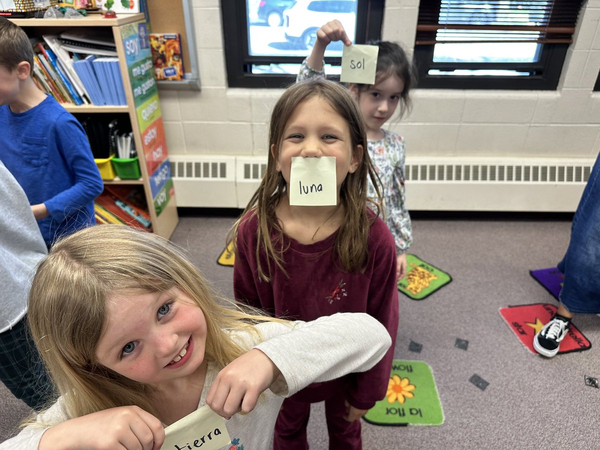 Maestra Zaragoza tweet media