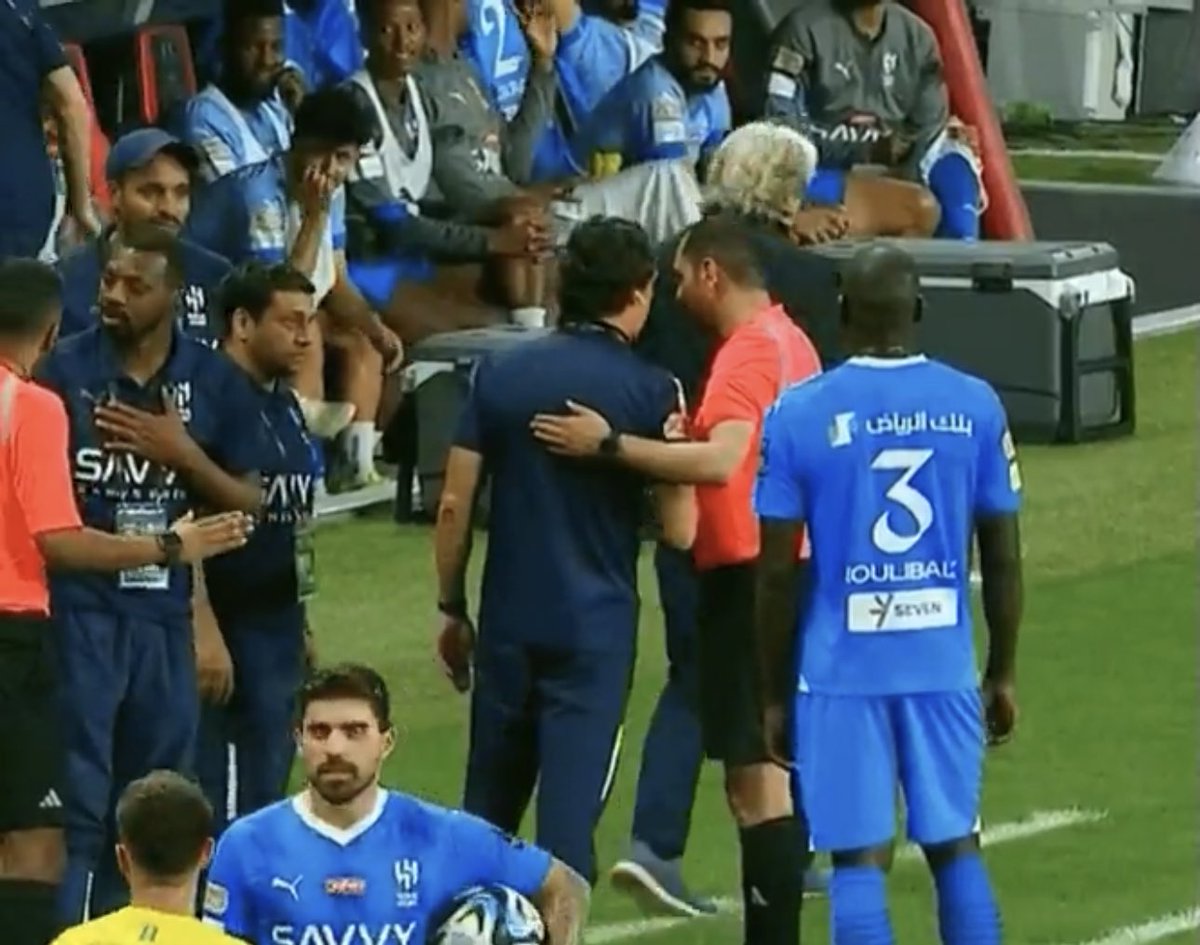 سم وش بغيت                           أوص ولا كلمه