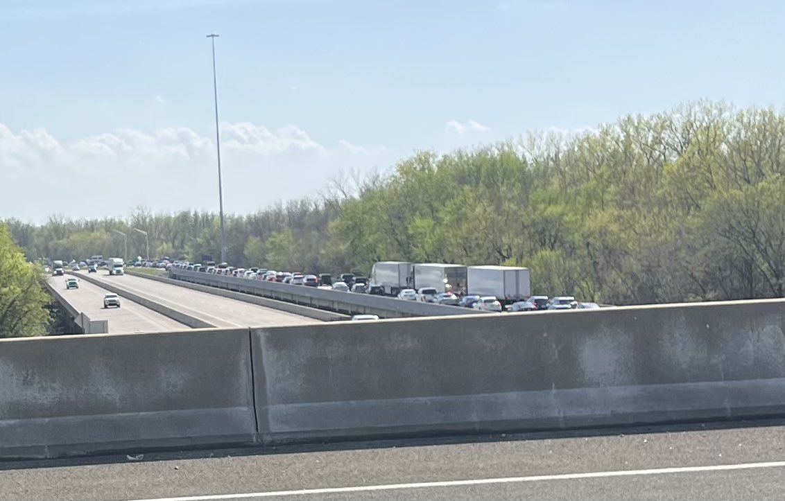 Vanderburgh: Traffic Advisory US41 SB is backed up from the Henderson Bridge to the I-69 interchange. Expect delays.