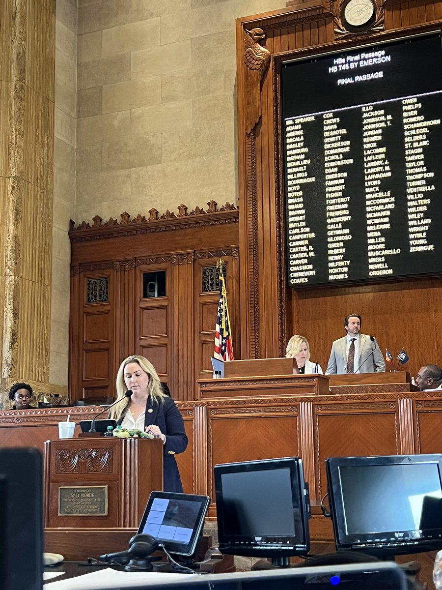 Currently debating #HB745 #LAGatorScholarship @JulieEmerson has worked incredibly hard on this legislation in order to expand educational opportunities for the families of Louisiana #schoolchoice