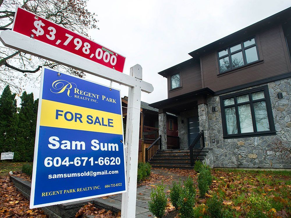 Posthaste: Affording a home in Canada has never been tougher, with Vancouver in 'full-blown crisis' vancouversun.com/news/housing-m…