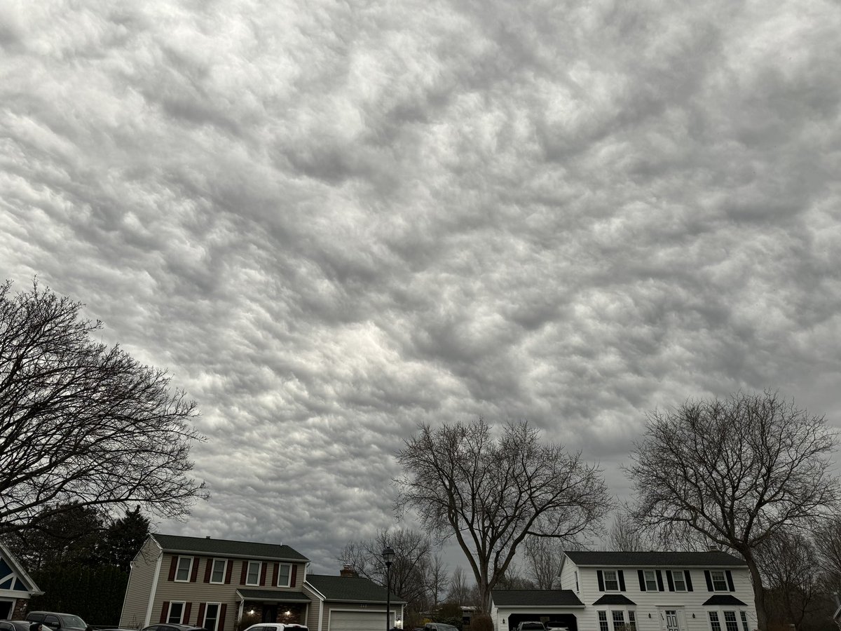 askey35's tweet photo. @EricSnitilWx https://t.co/zxpPmD9gFe