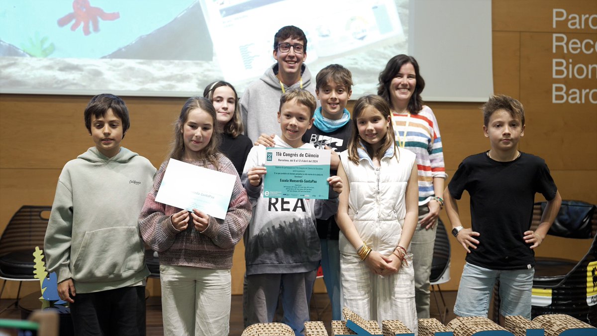 Consorci d'Educació (@consorciedubcn) on Twitter photo 👩🏽🔬🌊 Avui, en 1a jornada del 11è <a href="/CongresCiencia/">Congrés de Ciència</a> dedicat al mar al <a href="/the_prbb/">Biomedicina BCN</a> hem conegut les recerques de 8 centres:
<a href="/EscolaMMorera/">Institut escola Mestre Morera</a>
<a href="/EEntenca/">Escola Entença</a>
<a href="/EscolaFortPienc/">Escola Fort Pienc</a>
Esc. Calderón de La Barca
Esc. Pau Romeva
<a href="/ElsPorxos/">Escola Els Porxos</a>
<a href="/escola_itaca/">Escola Ítaca</a>
<a href="/DMSEscola/">DMS</a>
Enhorabona!
ℹ️projectes.xtec.cat/barcelona-apre… 👩🏽🔬🌊 Avui, en 1a jornada del 11è <a href="/CongresCiencia/">Congrés de Ciència</a> dedicat al mar al <a href="/the_prbb/">Biomedicina BCN</a> hem conegut les recerques de 8 centres:
<a href="/EscolaMMorera/">Institut escola Mestre Morera</a>
<a href="/EEntenca/">Escola Entença</a>
<a href="/EscolaFortPienc/">Escola Fort Pienc</a>
Esc. Calderón de La Barca
Esc. Pau Romeva
<a href="/ElsPorxos/">Escola Els Porxos</a>
<a href="/escola_itaca/">Escola Ítaca</a>
<a href="/DMSEscola/">DMS</a>
Enhorabona!
ℹ️projectes.xtec.cat/barcelona-apre…