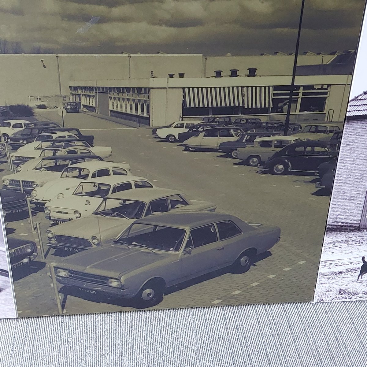 This was on the wall of a meeting room in the client site I was on near Eindhoven today. Taken in 1968. Cracking shot. Which one are you having?