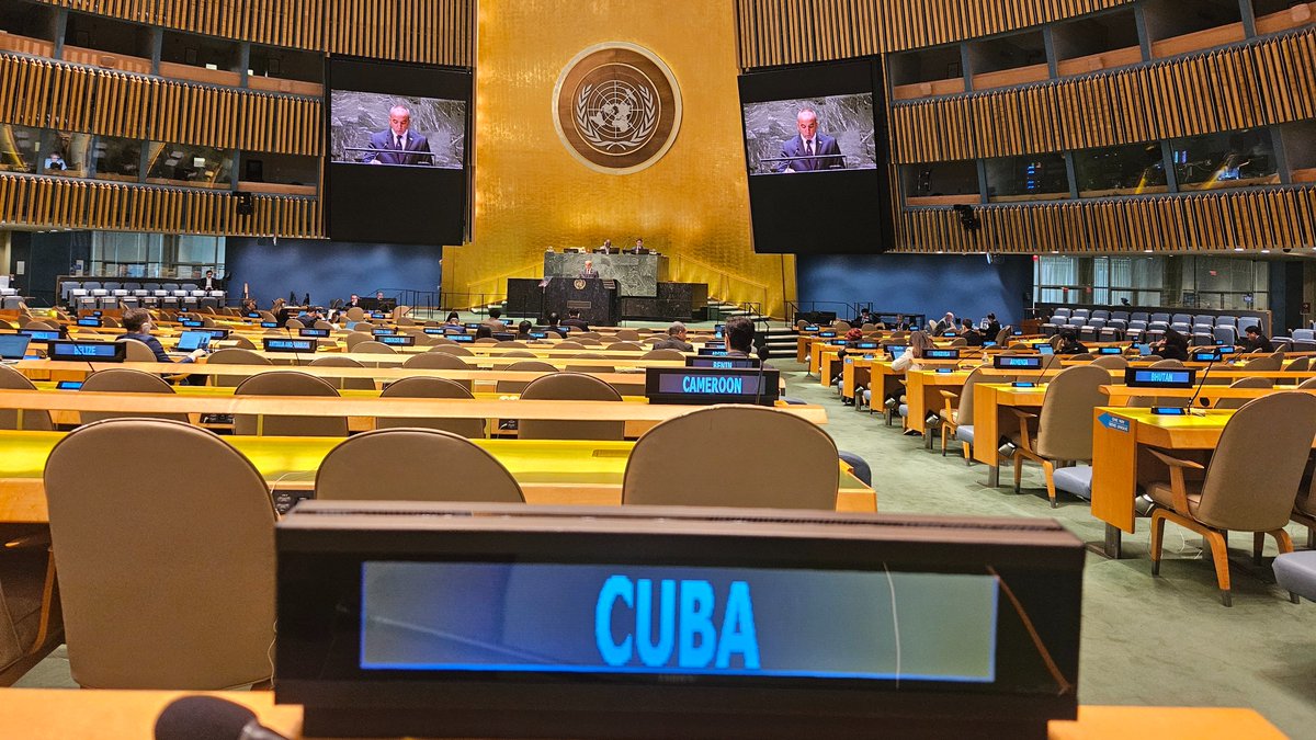En reunión plenaria de #AGNU, reiteramos apoyo de #Cuba al ingreso del Estado de #Palestina como miembro pleno de la ONU. Reafirmamos nuestra invariable solidaridad con la causa palestina; así como nuestro anhelo de paz y estabilidad para toda la región del Medio Oriente.