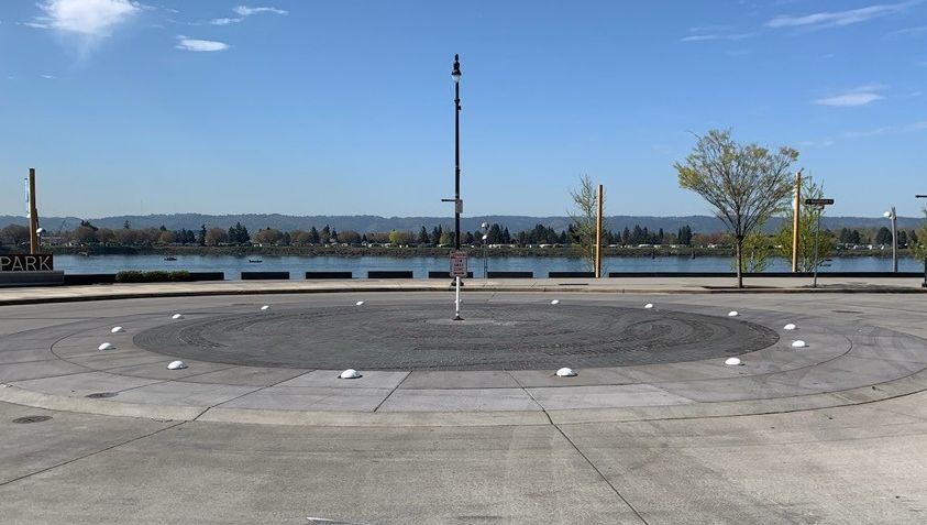 No, those aren’t dinner plates in the road! @VanPubWorksUS installed Bott’s Dots at several waterfront traffic circles to improve safety and keep drivers in the appropriate lane of travel! Unfortunately, drivers have been skidding through these traffic circles. 😦 #vanpoliceusa