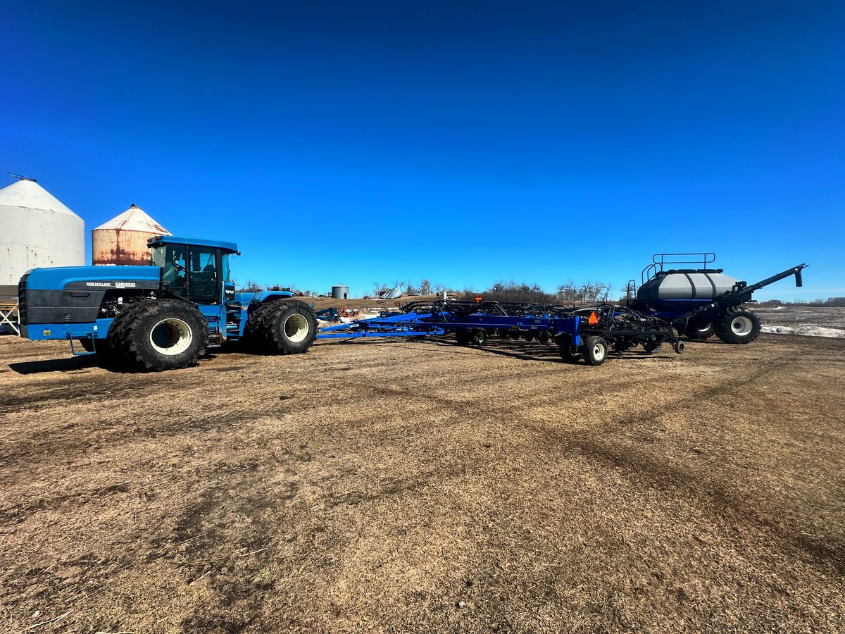 In the simple words of the @MondayNooner… #WWAG bring out the drill when it’s double digits warm? #newholland #plant24 #prepare #fixingtime