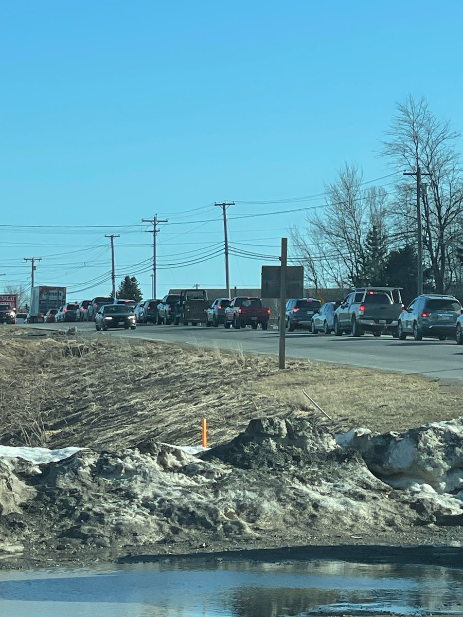 Traffic southbound on Route 1 in Houlton is backed up for approximately 7 miles. Also expect traffic around Sherman Exit 264 and Medway Exit 244. Please be patient and plan for delays.