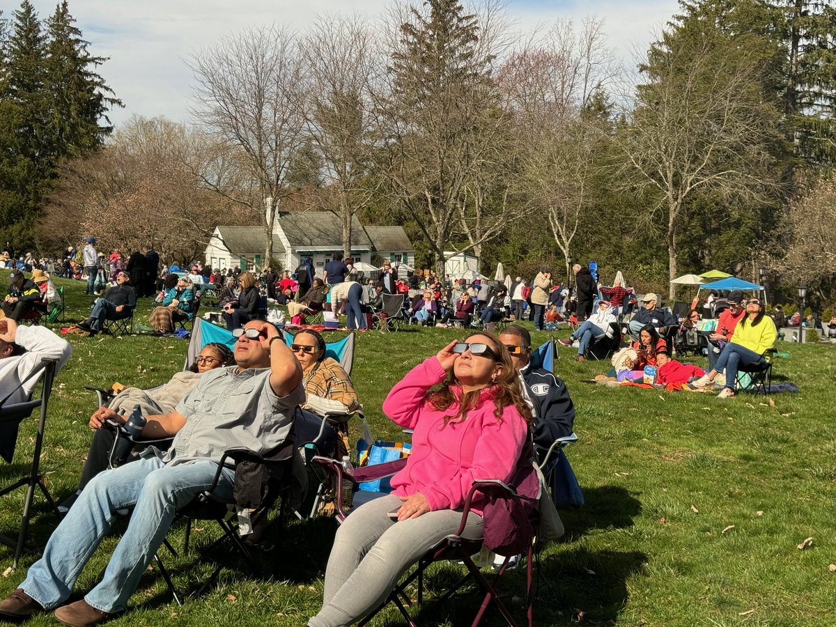 The Westchester County Parks Conservation Division hosted solar eclipse events County-wide on Monday, April 8, where participants could safely view the solar eclipse and learn more about the astronomical marvel. Read more here: ow.ly/2RB250RaSky