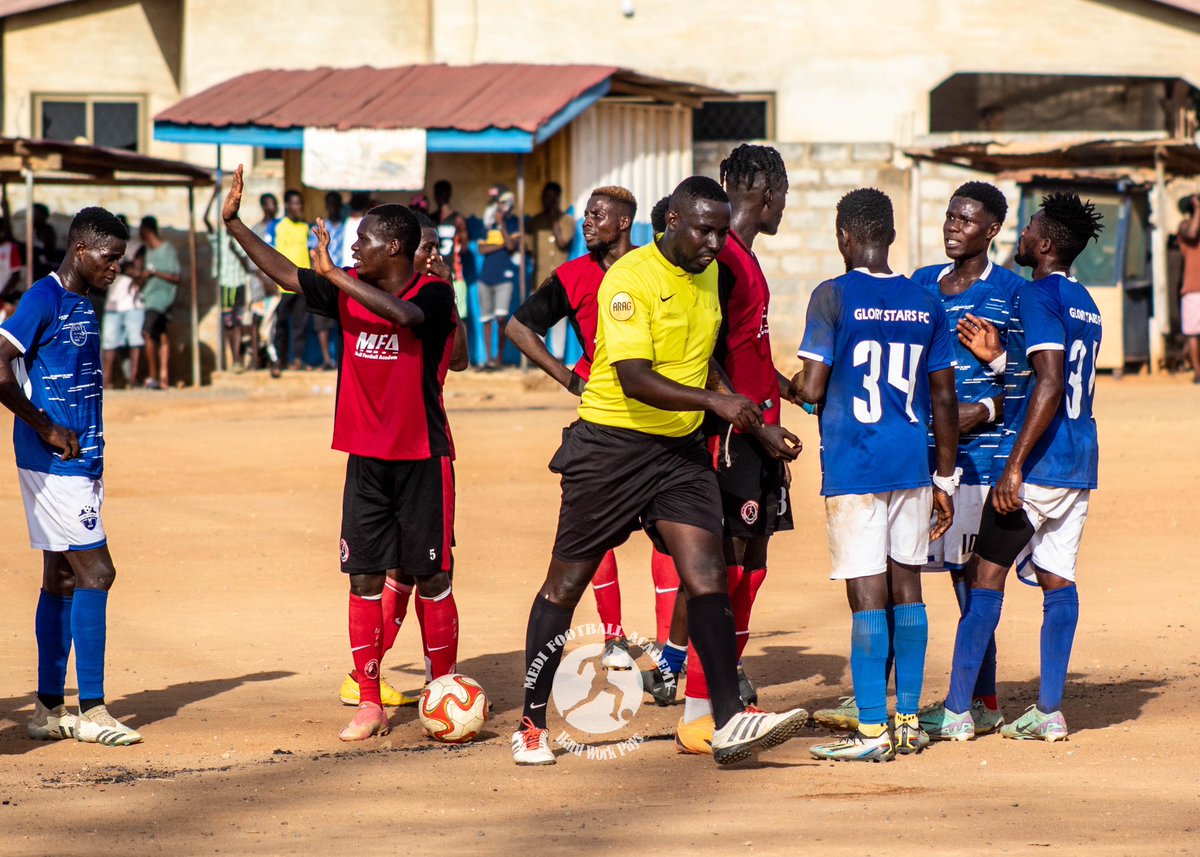 Match Day 9 PHOTOS: 📸 Accra Medi Football Club and Glory Stars FC… ⚽️🔴⚪️⚫️ D3
. 
#medifootballacademy #BringBackTheLove #football #ghana #youngtalent #gbawe #prideofgbawe #madeingbawe #matchday #african #league