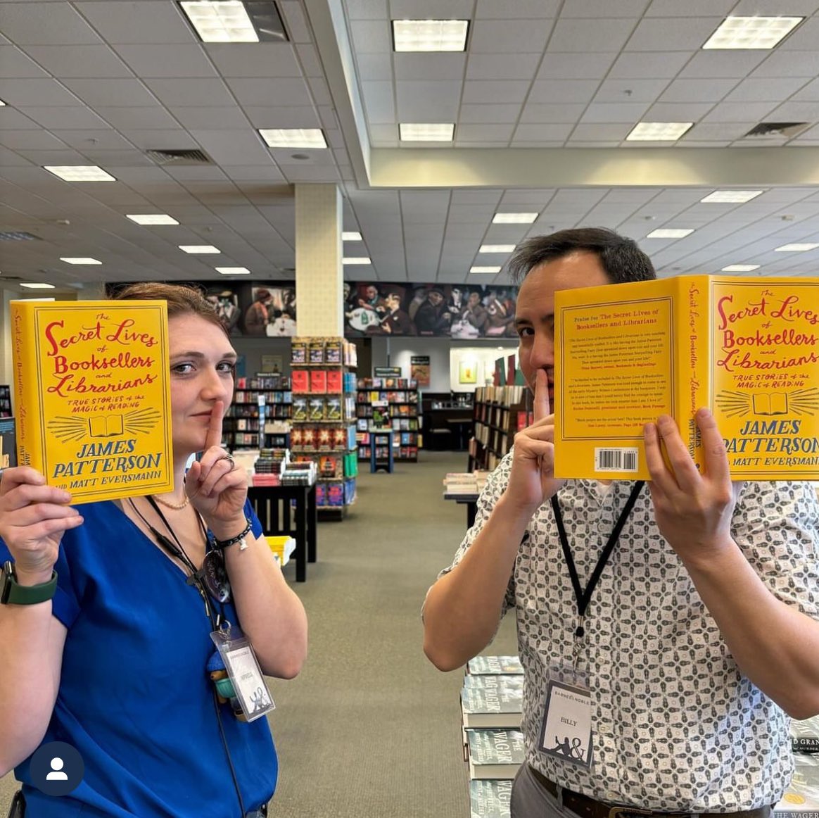 Ever wondered what your bookseller is really thinking? James Patterson and Matt Eversmann’s newest release The Secret Lives of Booksellers and Librarians is here to answer all your questions📚

#bnfrederick #jamesatterson #newrelease #bnbookbuzz #booksellers #librarians