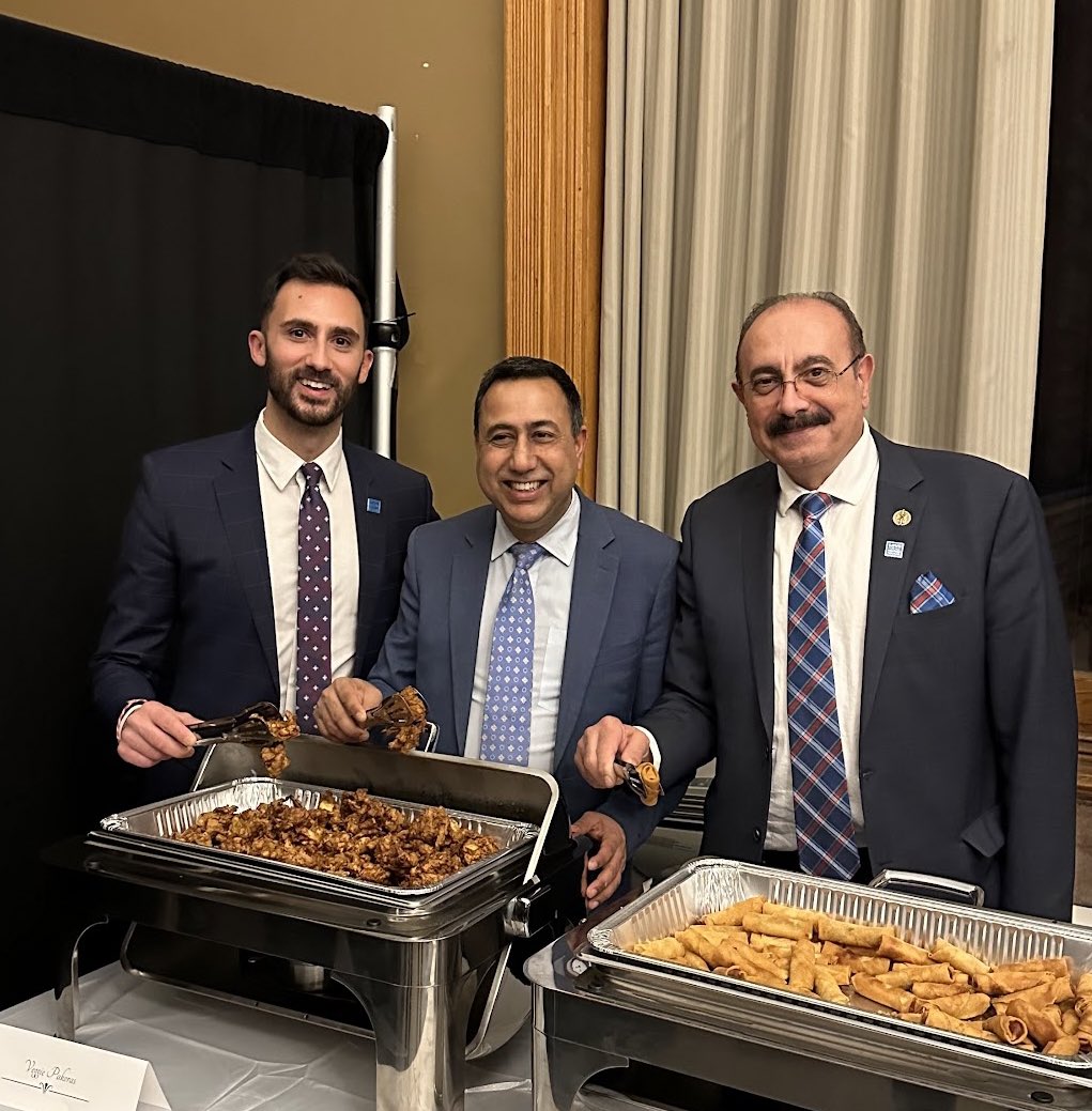 ‘Love for all, hatred for none’ is a unifying message that our country & our world needs now more than ever. I was proud to welcome & co-host the Ahmadiyya community to Queen’s Park with Michael Ford for an Iftar dinner attended by many government MPPs. #RamadanMubarak