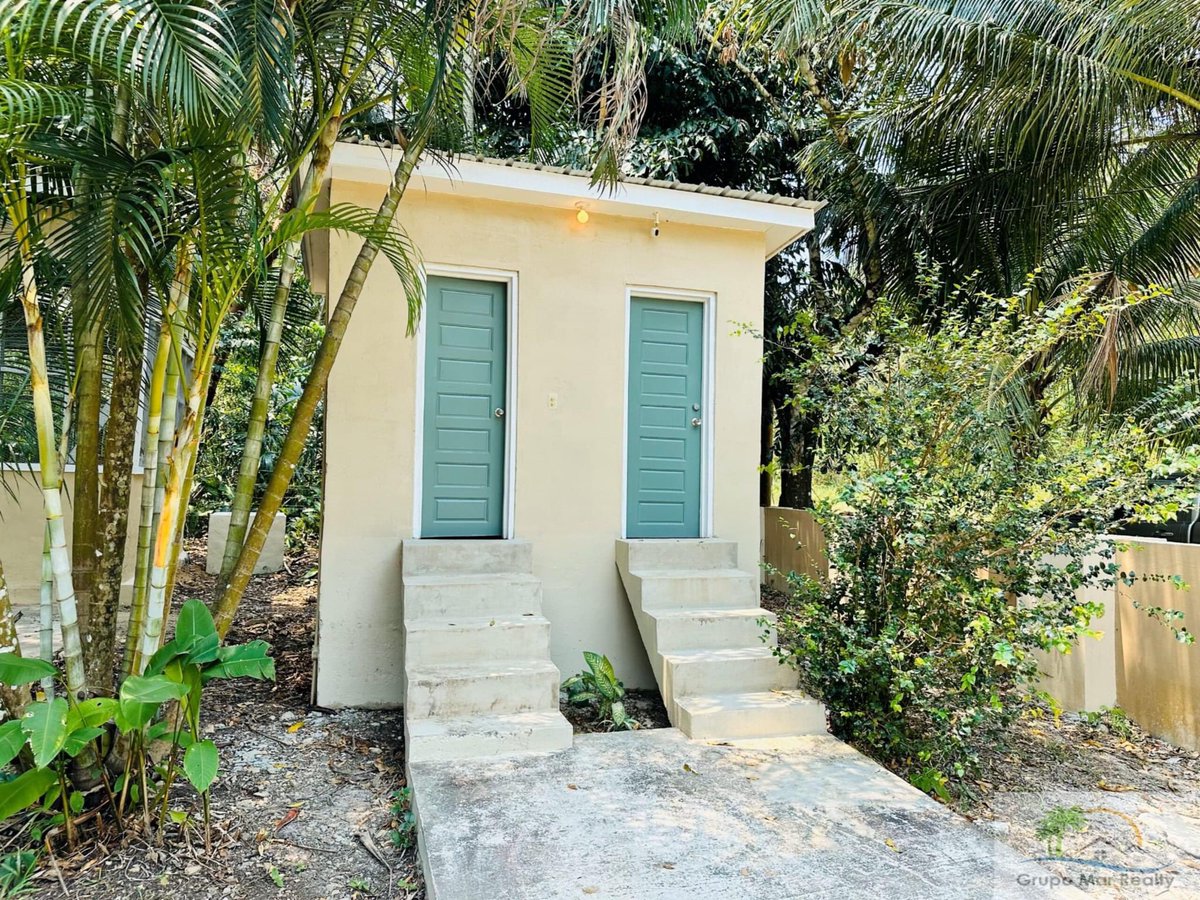 RealtorInBelize's tweet photo. 📣New Listing - Newly renovated home &amp; guestroom on large lot with fruit trees.  
     Main home - 1 BR, 1 BA
    Guest room, guest bathroom, 
    Utility room, picnic area
    Newly renovated structures
    Spacious lot
    Fruit trees
    Low property taxes
    Near Belmopan https://t.co/xUxctya9rB