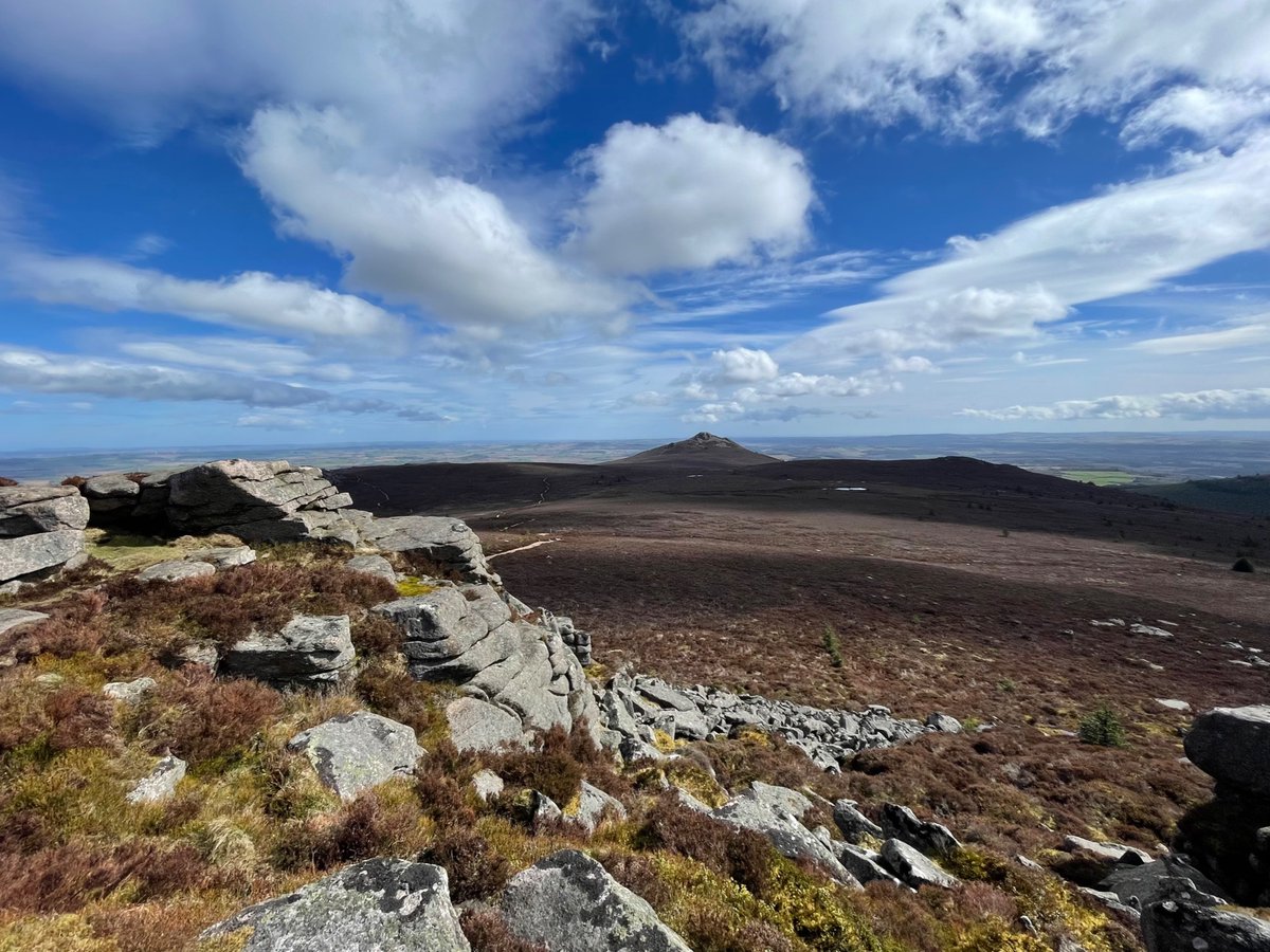 Blue skies over Bennachie and Mither Tap, it happens occasionally.