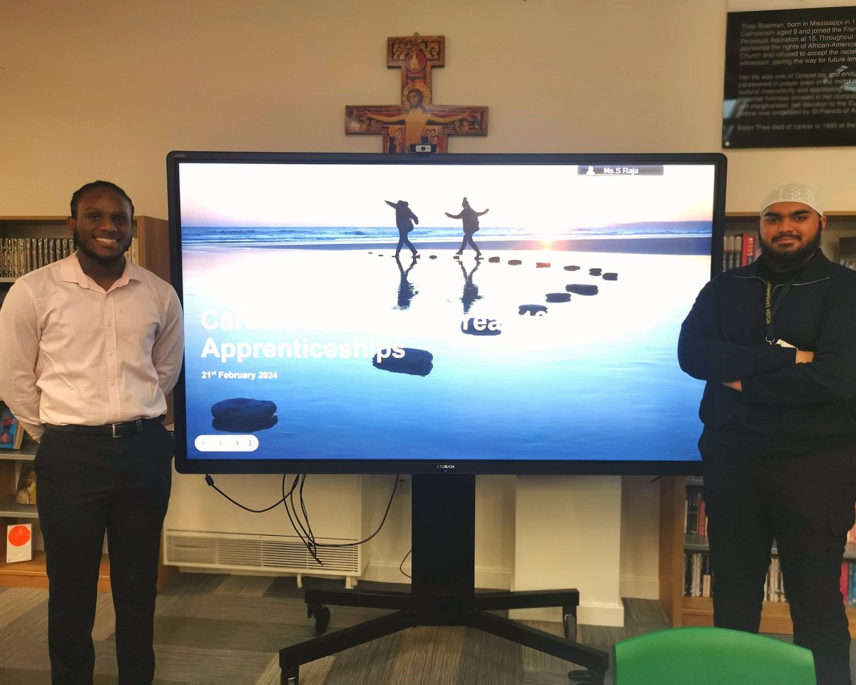 Our alumni Uriel Mofus and Shehbaaz Patel, returned to impart their invaluable experiences securing competitive #degreeapprenticeships. The discussion focused on crafting standout applications & excelling in interviews & assessment centres. #apprenticeships