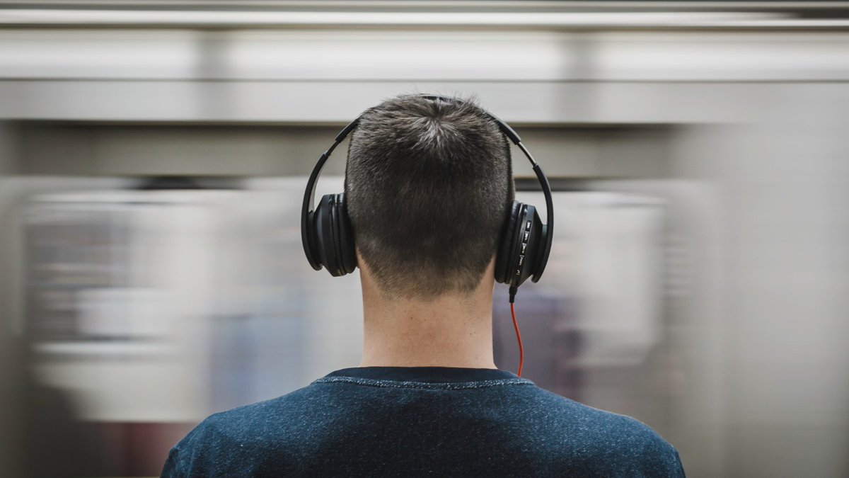 🎥 Heads up! 📚 There will filming in our London library this Wednesday, so there might be a bit of extra noise. Don't worry though, if you need to find a quieter spot, just let us know & our noise-cancelling headphones are ready for loan 🎧 #LibraryLife #QuietPlease