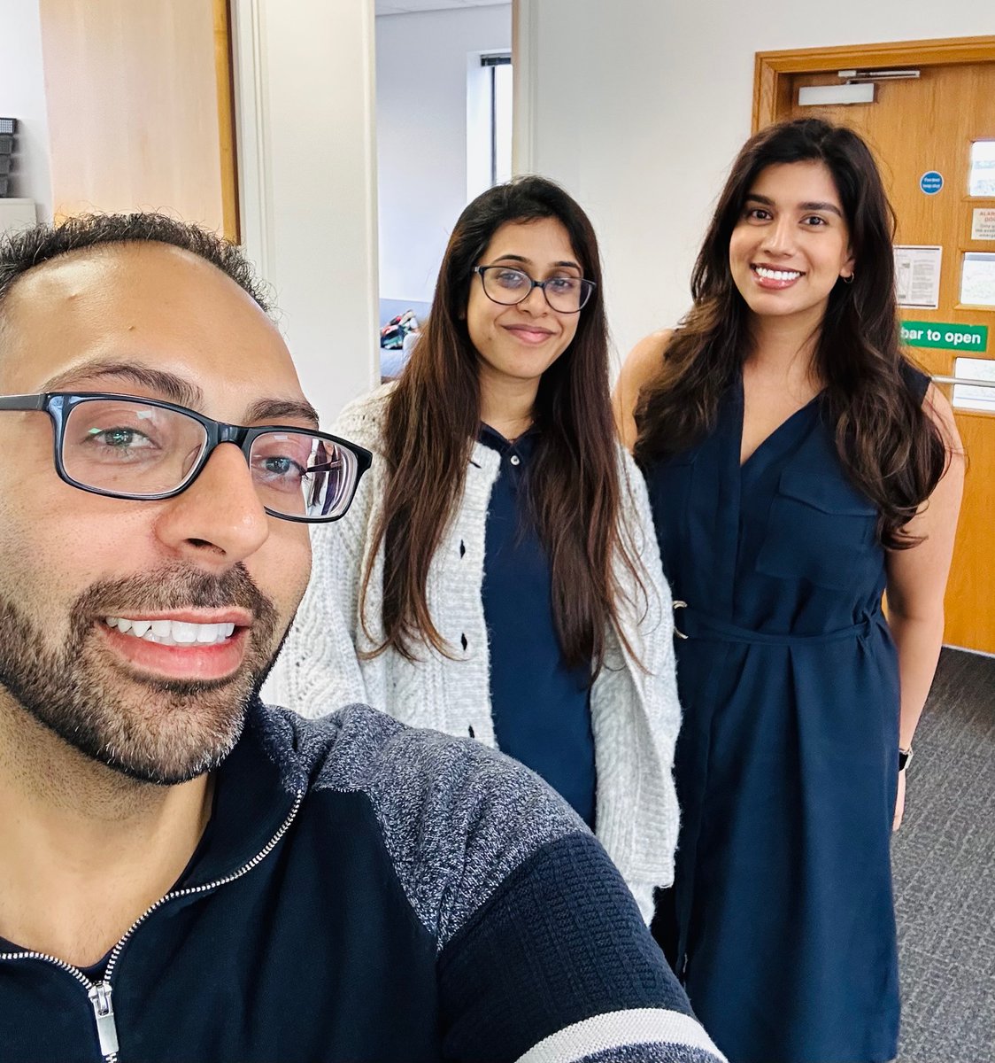 🙌 Welcoming Dr Harsha to the Arora Clinical tutor team! Harsha is a Portfolio NHS GP in Birmingham who has an interest in women’s health, medical research and medical education… you’ll be seeing Dr Harsha in our UKMLA PLAB 2 Academy soon :) #CanPassWillPass