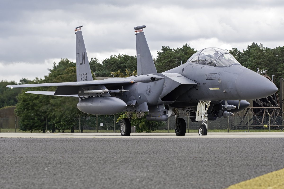 Mudhen Monday - High, low, tooled or clean - the Strike Eagle looks the part! 
#F15 #Mudhen #Strikeeagle #EGUL