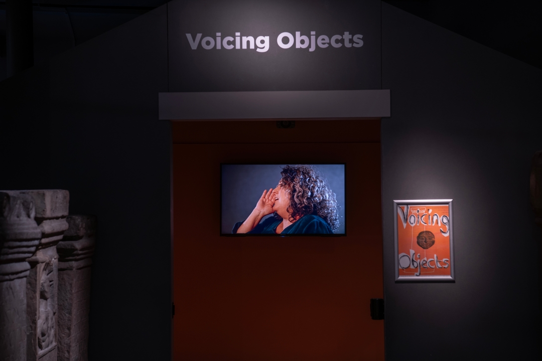 My solo show VOICING OBJECTS continues until Sunday 14 April 2024 @GNM_Hancock 💫 Entry is free. Located on the ground floor next to Hadrian's Gallery Thanks to @3rosella for the beautiful pics 📷 #voicingobjects #greatnorthmuseum @HaSSFacultyNCL