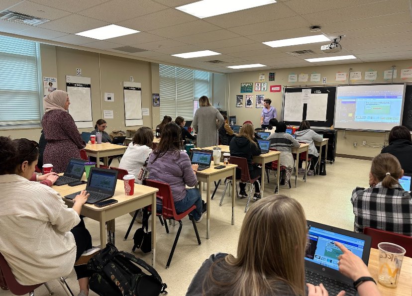 What a great morning!! We loved presenting Cava for social stories to these fabulous EA’s today!! And to top it off we brought in Google Read and Write! Loved working with the dream team! <a href="/JeffBruce11/">Jeff Bruce</a> <a href="/ChertichCheryl/">Cheryl</a> <a href="/DanielleHolds14/">Danielle Holdsworth</a> <a href="/ElkelaniMar/">Marwa Elkelani</a> @mrsyoung851 #TVDSB #GoodForAll