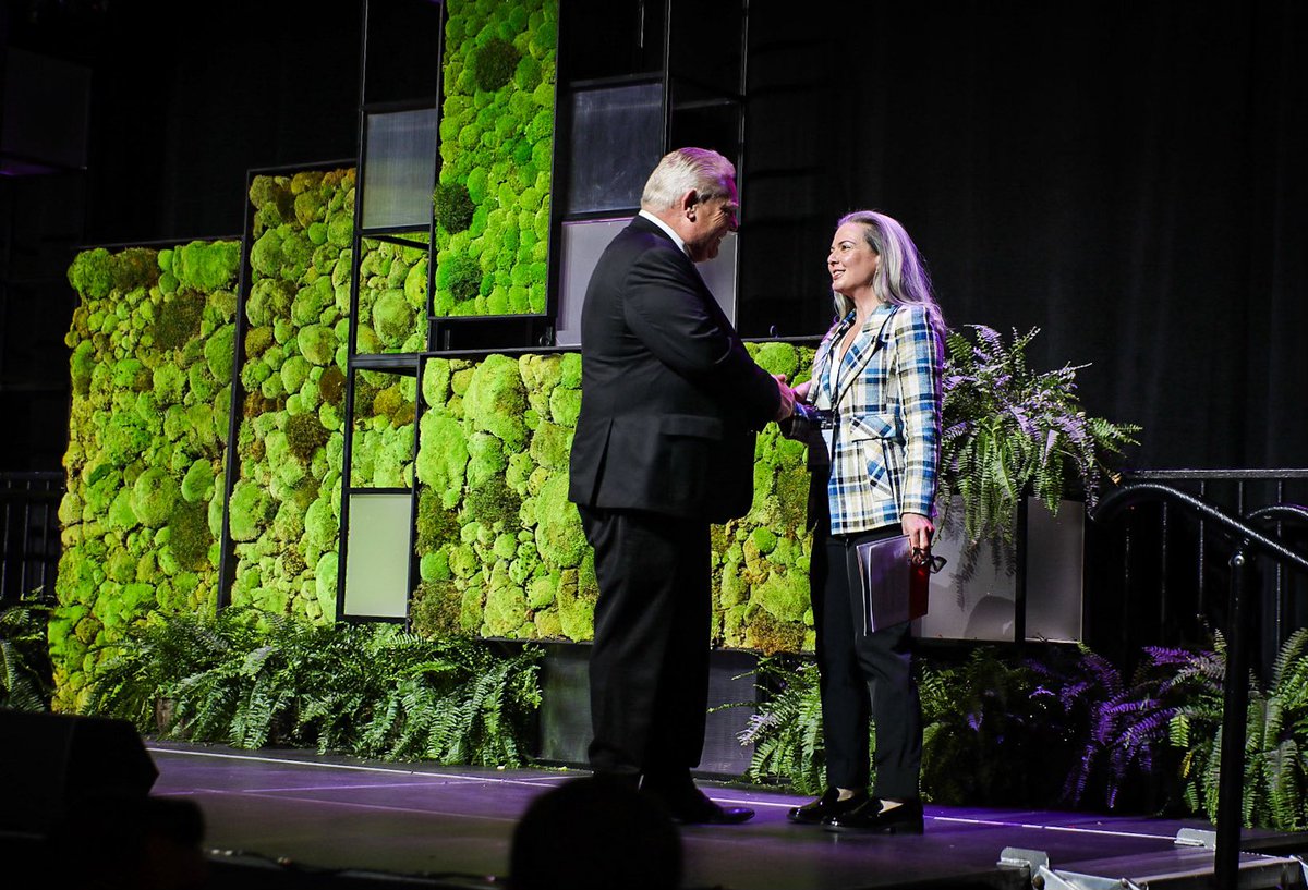 At this year’s Restaurants Canada Show, I was glad to announce more than $1.4 million from our Skills Development Fund to help train and prepare workers for jobs in Ontario’s food service sector.