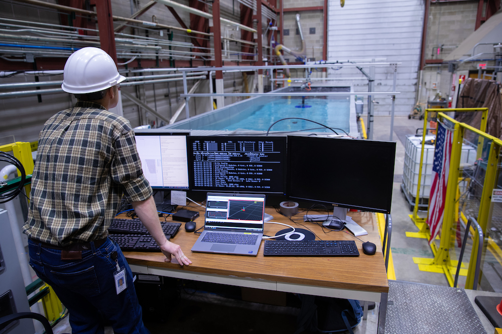 If you’re a #MarineEnergy developer, you’re invited to team up with NREL through the TEAMER program! Connect with us now to talk about your project, then apply for TEAMER RFTS 13 by June 28 to gain access to our world-class facilities and expertise! bit.ly/RFTSTEAMER