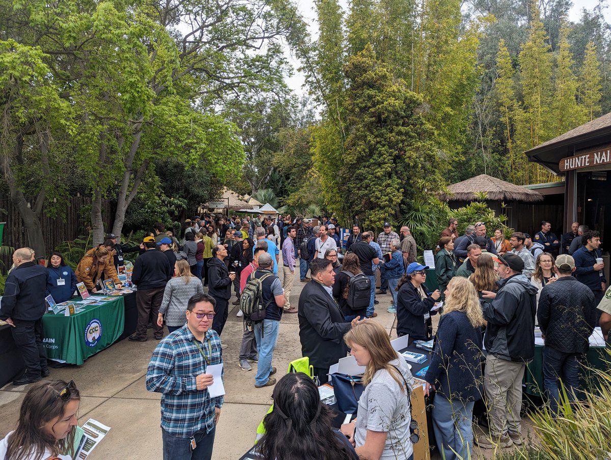 Thanks to all who were at @CAwildfireTF's meeting at @sandiegozoo!🦁We loved discussing #landscapeplanning with you all.🌿Thanks to Rob, John, and Pete for running our booth. We're grateful for the chance to advance #wildfireresilience in #SoCal! #California #Forestry #wildfires