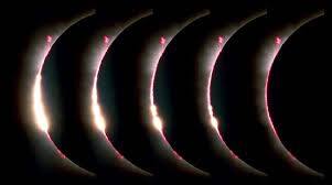 contactonews1's tweet image. Las #Perlas de #Baily o glóbulos de Baily son una cadena de puntos brillantes de luz que aparecen alrededor de la #Luna en los momentos anteriores y posteriores a un #eclipsesolar total. Son causados por la luz solar que brilla a través de las montañas lunares...
#Eclipse2024