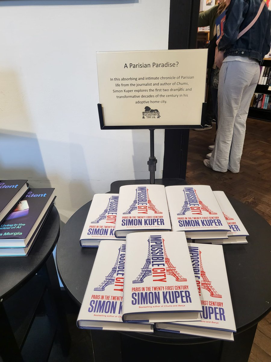 Impossible City, my new book about the Paris of today, officially exists! Thank you, @Waterstones Trafalgar Square. And if you aren't there, you can get the book here: profilebooks.com/work/impossibl…