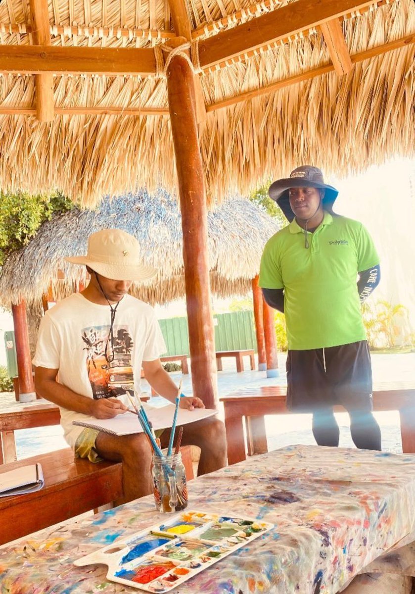 En el marco del día mundial de la concientización sobre el Autismo, nuestro Hábitat de Dolphin Discovery en Punta Cana invitó a familias pertenecientes al CENHAD (Centro de Formación e Inclusión a la niñez con Habilidades diversas), para formar parte de la actividad 'El autismo y…