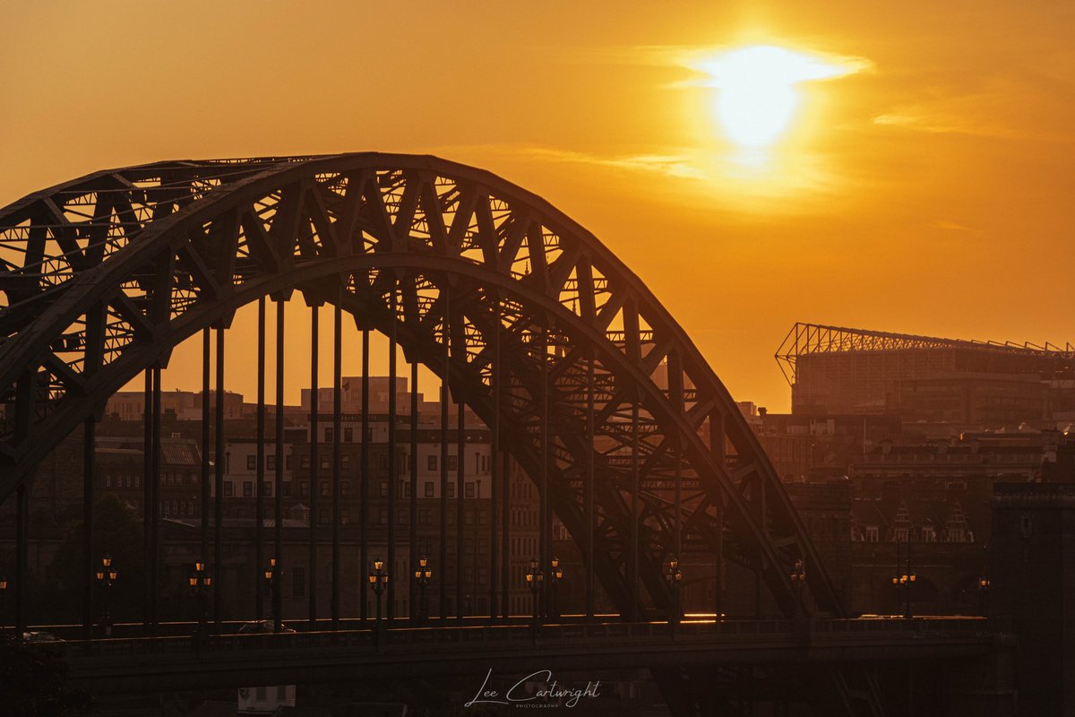 leecartwrightph's tweet photo. Newcastle upon-Tyne

A skyline dominated by landmarks. https://t.co/SxVTaSydlQ