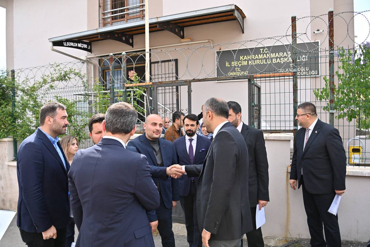 Cumhur İttifakı meclis üyelerimiz bugün mazbatalarını alarak görevlerine başladılar. Hayırlı olsun inşallah. Hep birlikte daha dirençli ve yaşanabilir bir Onikişubat için durmadan çalışacağız.