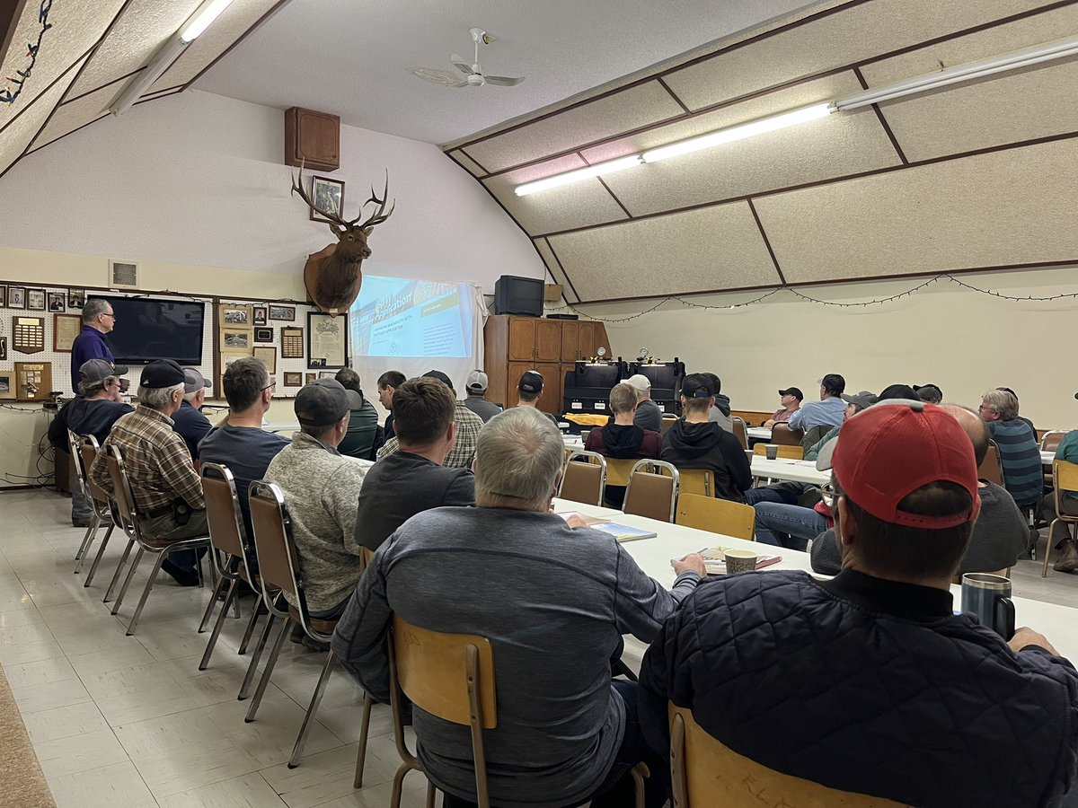 Nice crowd for the Winfield spray clinic in Arborfield.  Big thanks to <a href="/Badsmoke23/">Mayson Maerz</a> for coming out and presenting.