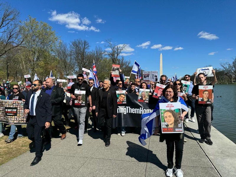 afpacusa's tweet image. Six months the hostages have been held captive in Hell. Our Executive Director, @KaylaEve_G, participated at the forefront to make our voices heard. We must stand firm against Hamas and demand action from the all too silent Biden Admin. #NoCompromise #6monthsinHell